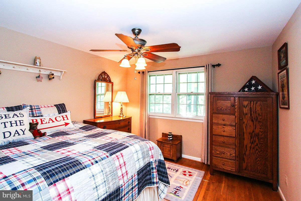 1323 Deep Run Lane Reston, VA 20190 - Photo 14 of 30 Bedroom