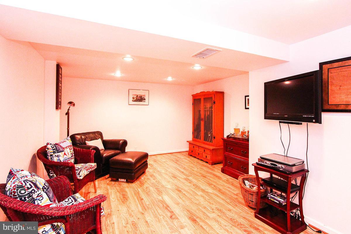1323 Deep Run Lane Reston, VA 20190 - Photo 25 of 30 Fabulous space in second Lower Level