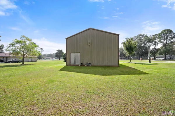 $275,000 | 8489 Lebeau Street, Livonia, LA 70757