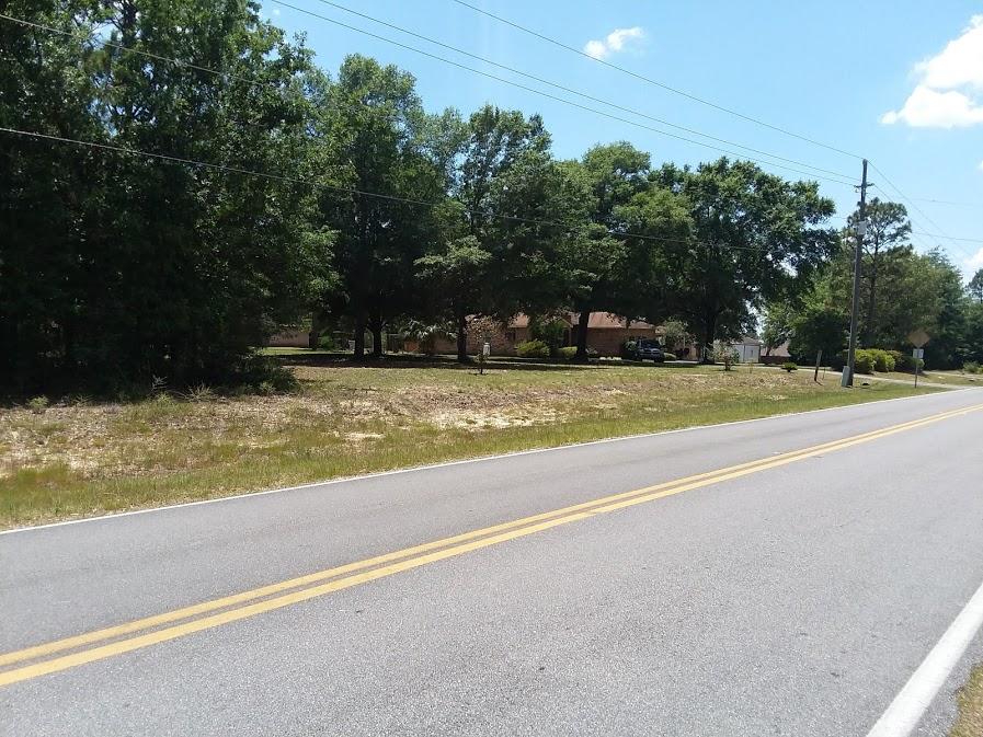 7-acres Lake Silver Road Crestview, FL 32536 - Photo 2 of 5 .7 Acres Lake Silver Rd2
