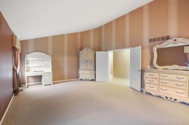 $5,900 | 6569 Whispering Woods Drive, West Bloomfield, MI 48322