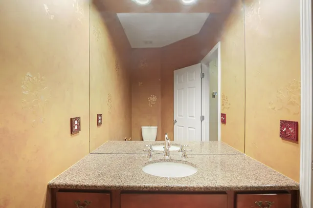 $5,900 | 6569 Whispering Woods Drive, West Bloomfield, MI 48322