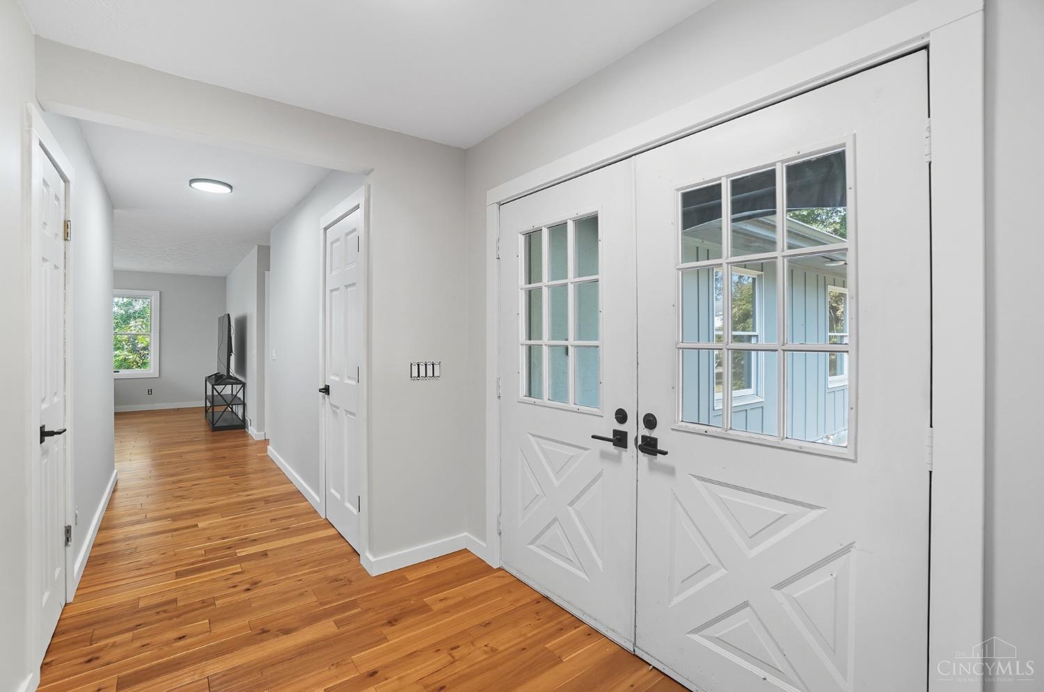 6303 West Fork Road Cincinnati, OH 45247 - Photo 6 of 49 Gallery Image 6