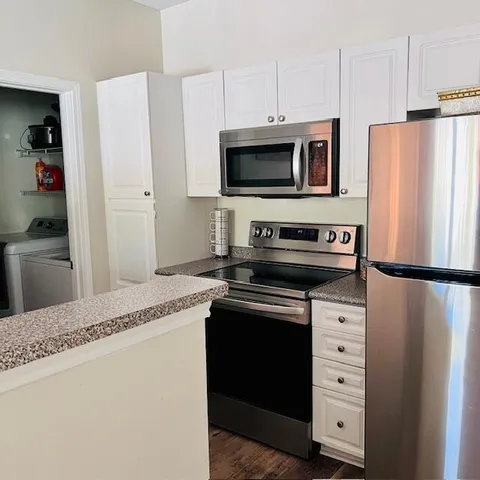 $1,795 | 130 River Landing Drive, Unit 9220, Charleston, SC 29492