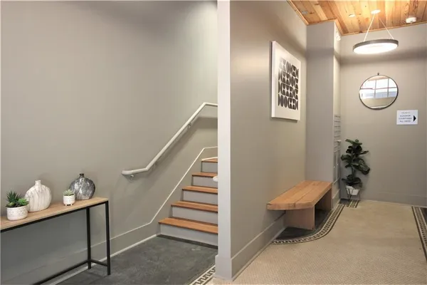 $2,950 | 820 Union Street, Unit 202, New Orleans, LA 70112