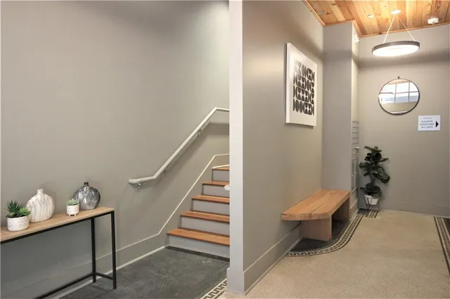 $2,950 | 820 Union Street, Unit 202, New Orleans, LA 70112