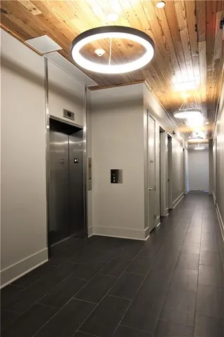 $2,950 | 820 Union Street, Unit 202, New Orleans, LA 70112