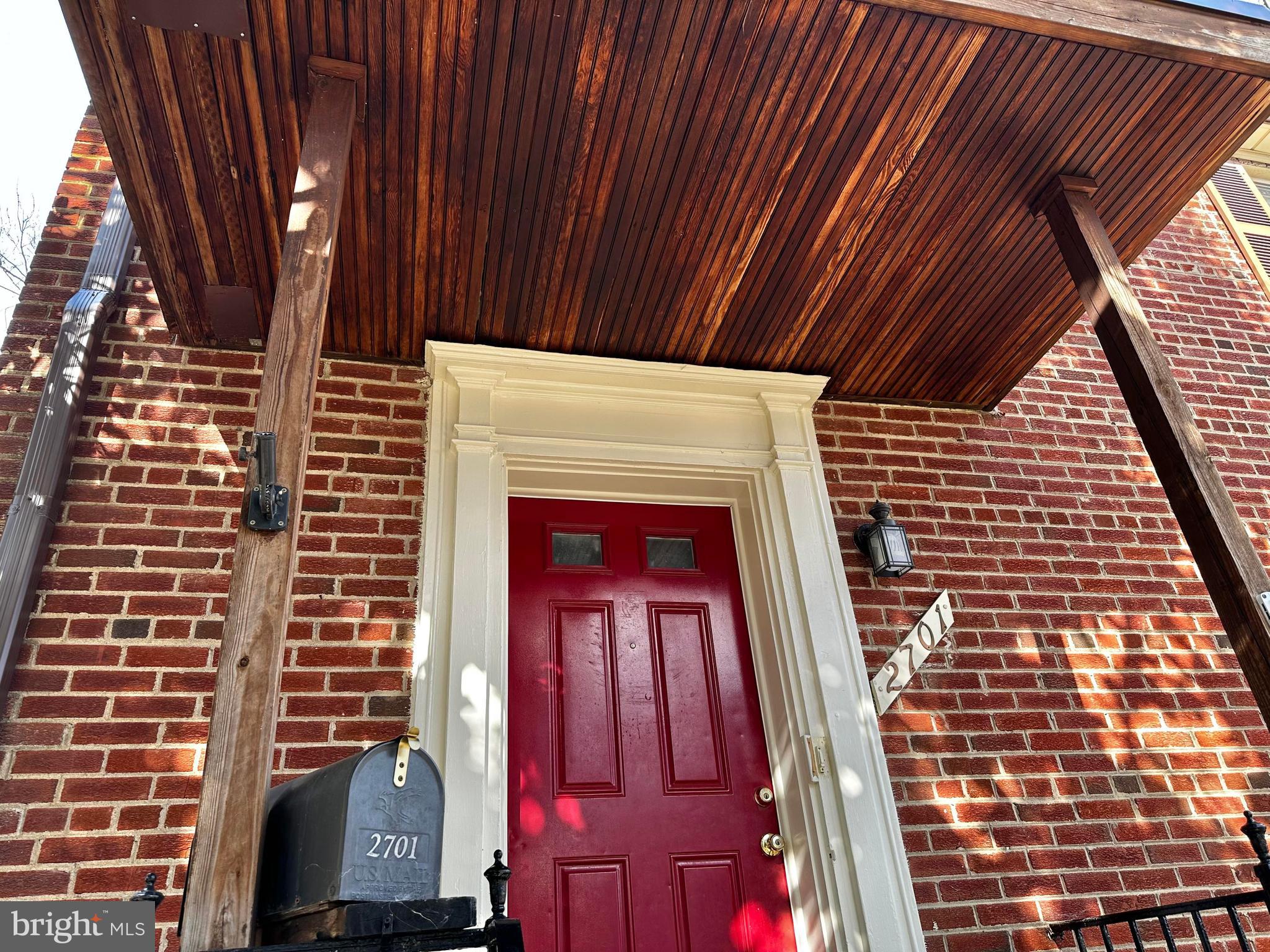 2701 13th Street South Arlington, VA 22204 - Photo 2 of 30