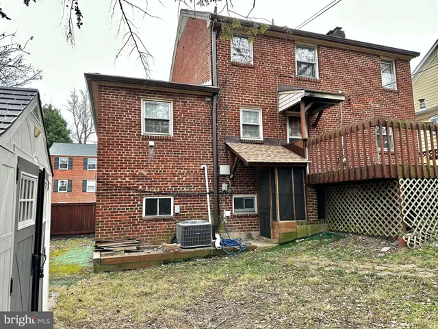 $4,400 | 2701 13th Street South, Arlington, VA 22204