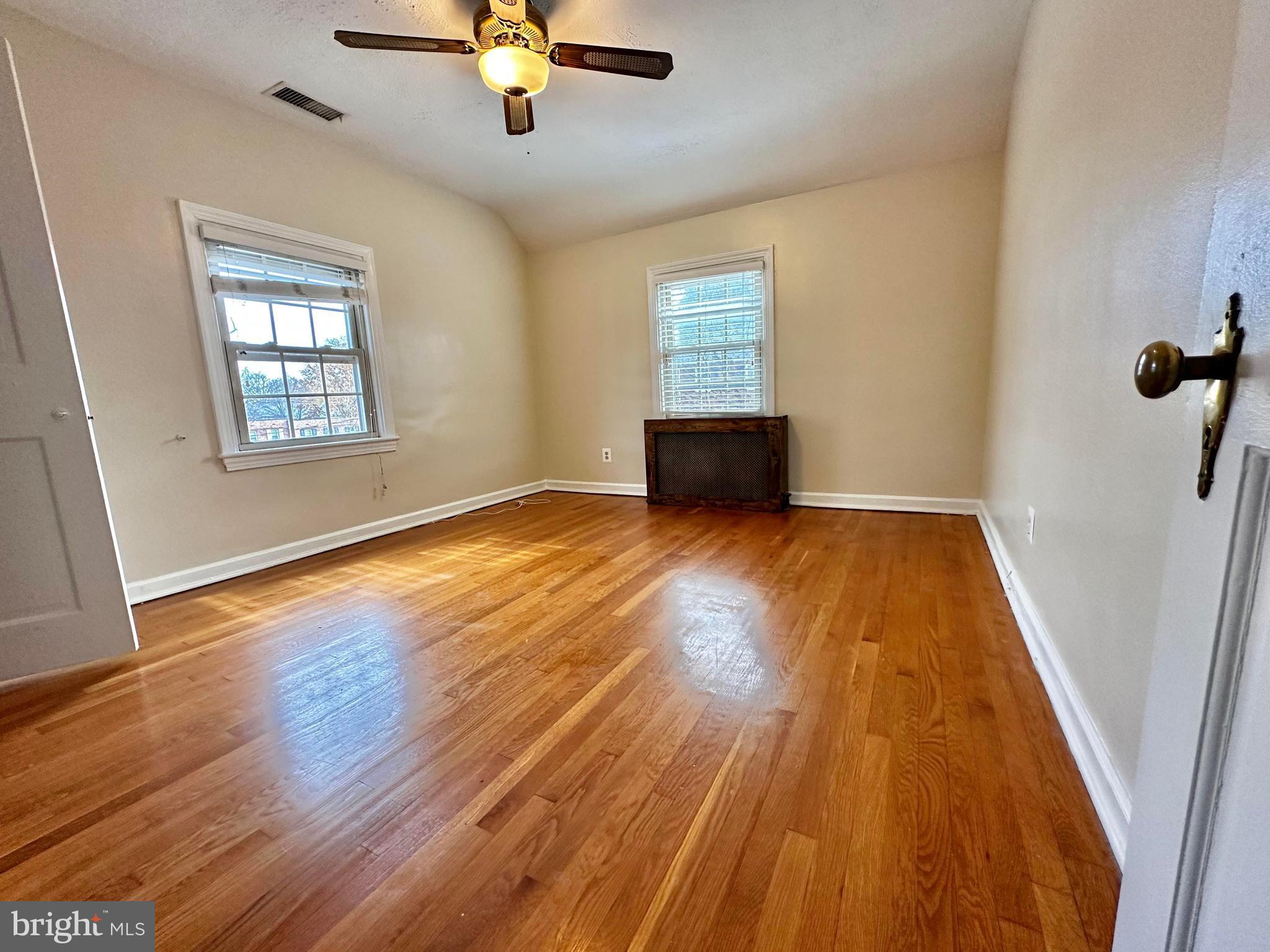 2701 13th Street South Arlington, VA 22204 - Photo 8 of 30