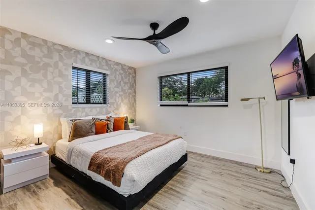 $1,600,000 | 10870 Southwest 106th Avenue, Miami, FL 33176