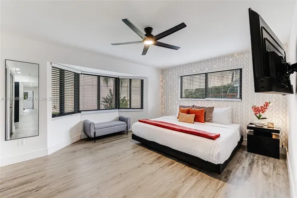 $1,499,000 | 10870 Southwest 106th Avenue, Miami, FL 33176