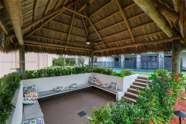 $1,600,000 | 10870 Southwest 106th Avenue, Miami, FL 33176