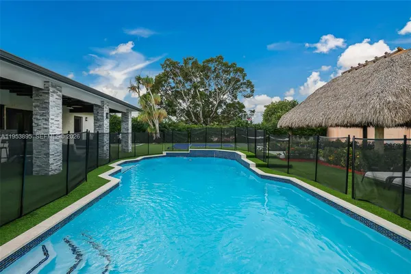 $1,499,000 | 10870 Southwest 106th Avenue, Miami, FL 33176