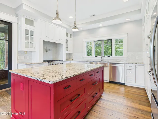 $3,200,000 | 1000 Lakebay Road, Vass, NC 28394