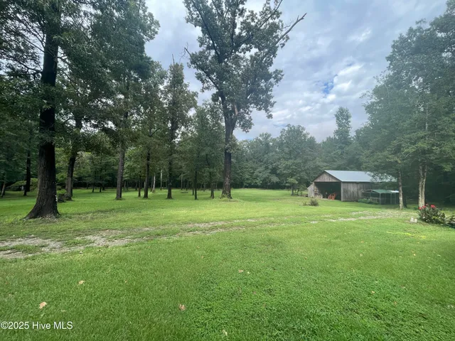 $3,200,000 | 1000 Lakebay Road, Vass, NC 28394