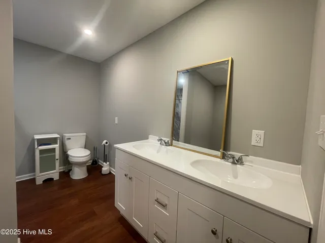 $3,200,000 | 1000 Lakebay Road, Vass, NC 28394