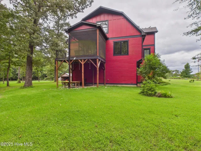 $3,200,000 | 1000 Lakebay Road, Vass, NC 28394