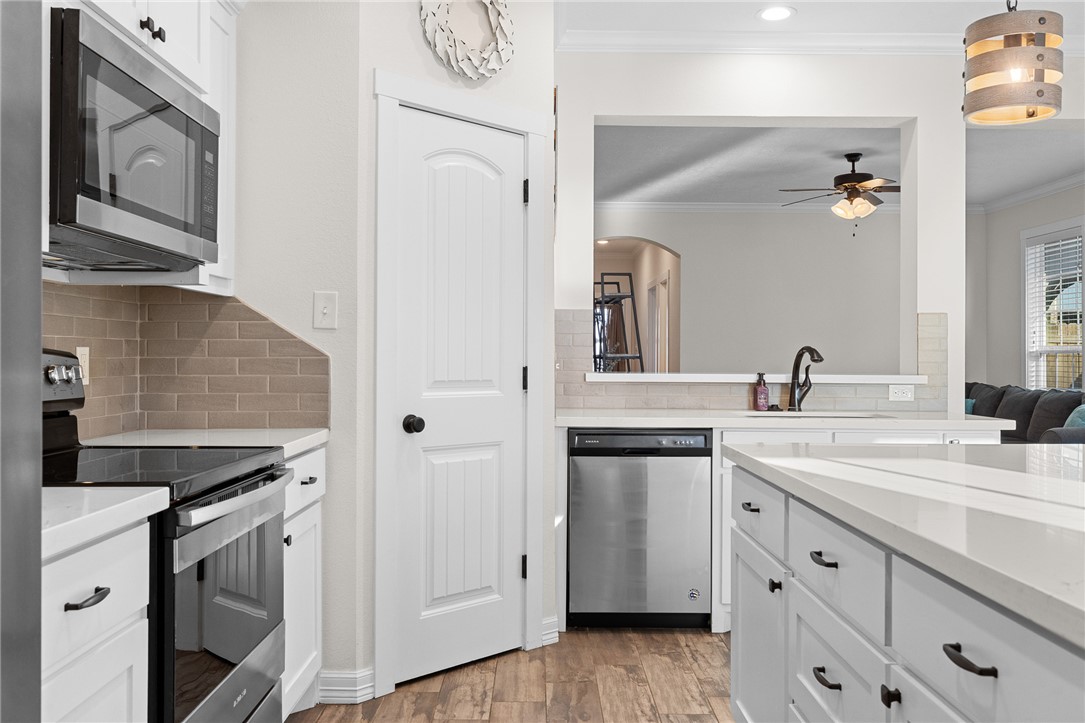 2143 Mountain Wind Loop Bryan, TX 77807 - Photo 12 of 34