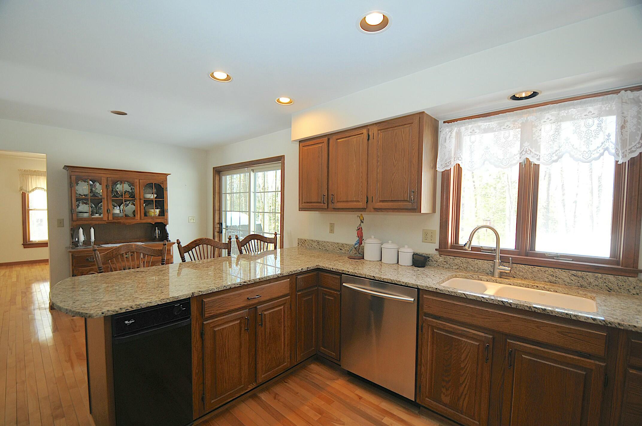 8 Silver Ridge Road Bangor, ME 04401 - Photo 17 of 56 tempImageuSbElw