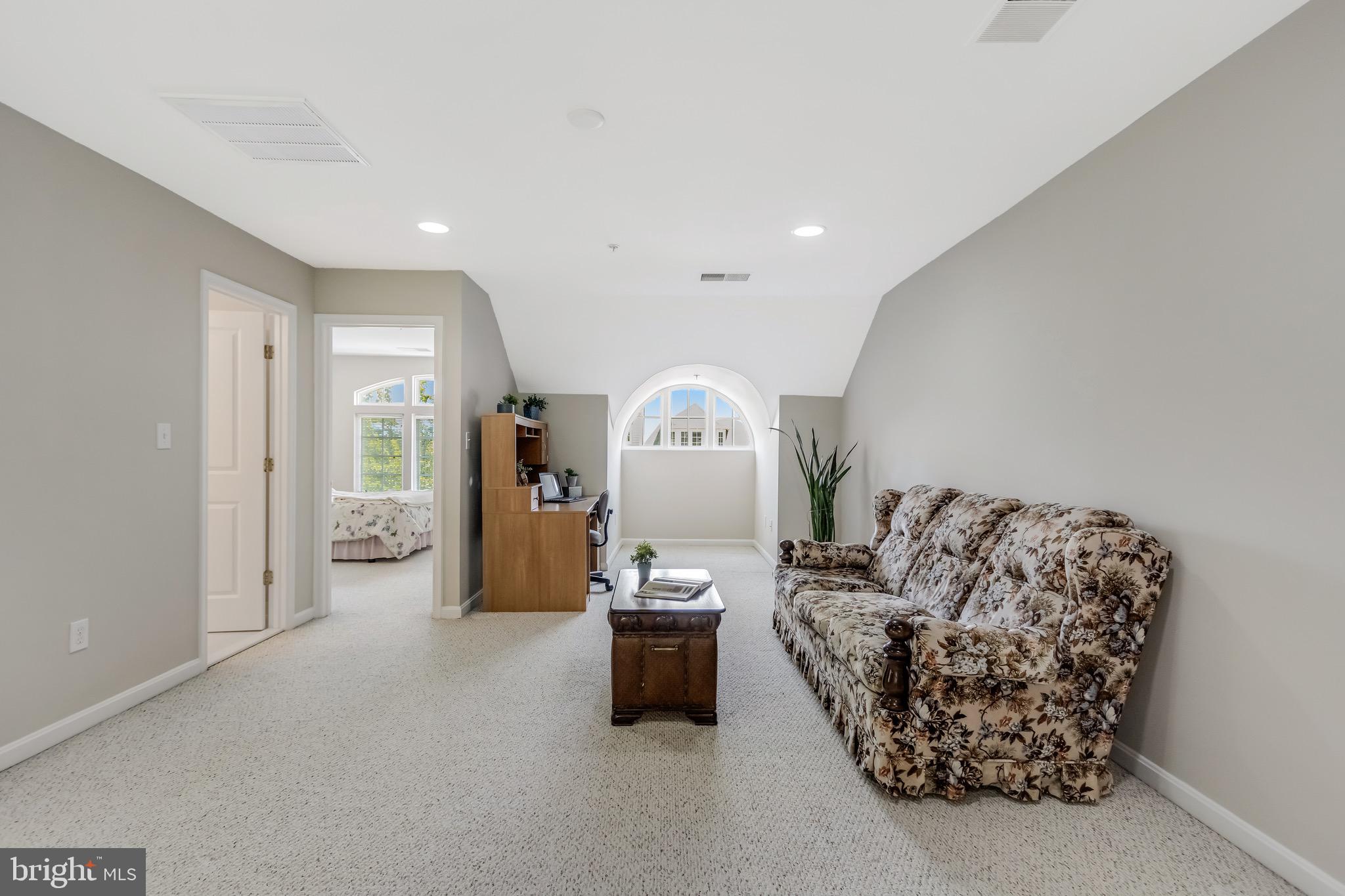 8769 Boulder Ridge Road Laurel, MD 20723 - Photo 20 of 31 Gallery Image 20
