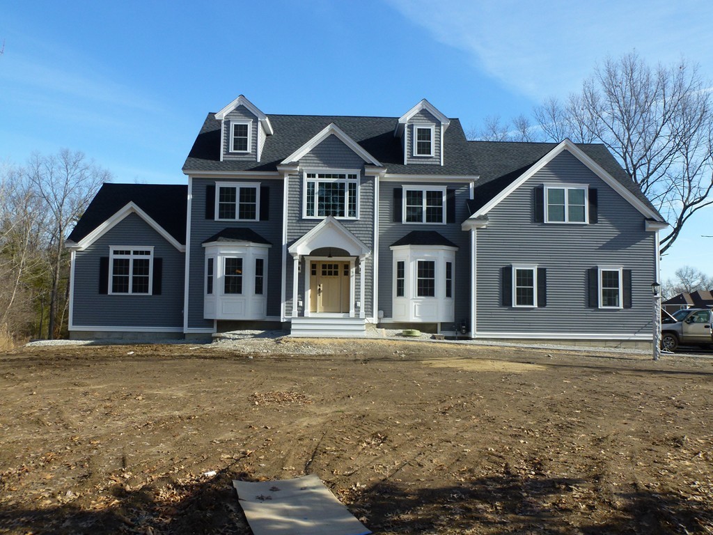 70 Grist Mill Road Littleton, MA 01460 - Photo 2 of 16 Gallery Image 2