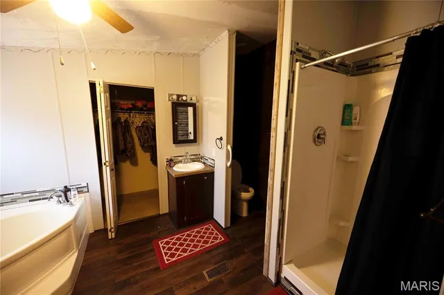 $500,000 | 23609 State Hwy OO, Glenallen, MO 63751