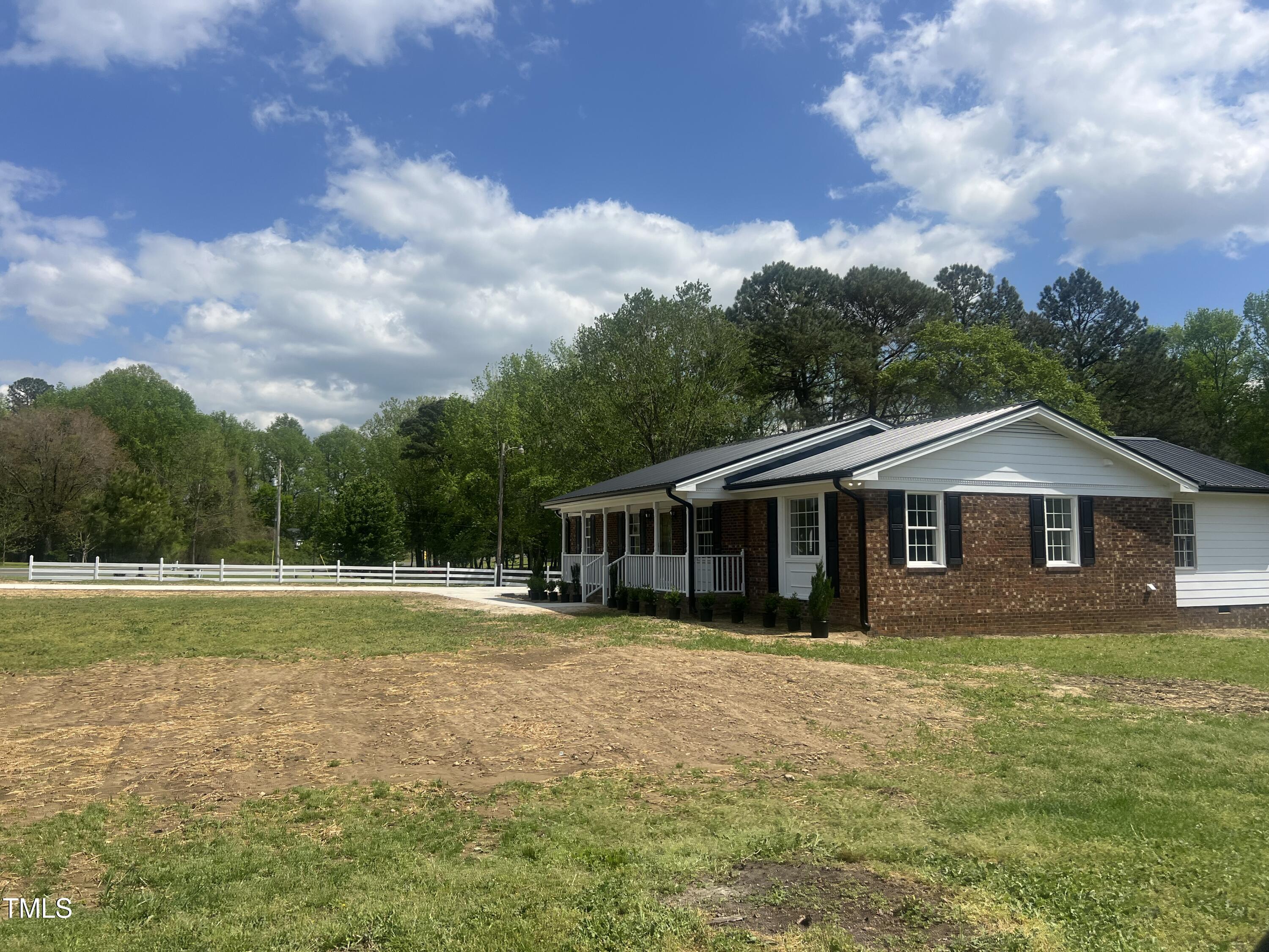 2130 Pearidge Road Angier, NC 27501 - Photo 2 of 48 Right Side