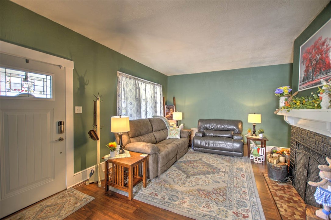 145 North Taylor Avenue Decatur, IL 62522 - Photo 10 of 27 Gallery Image 10