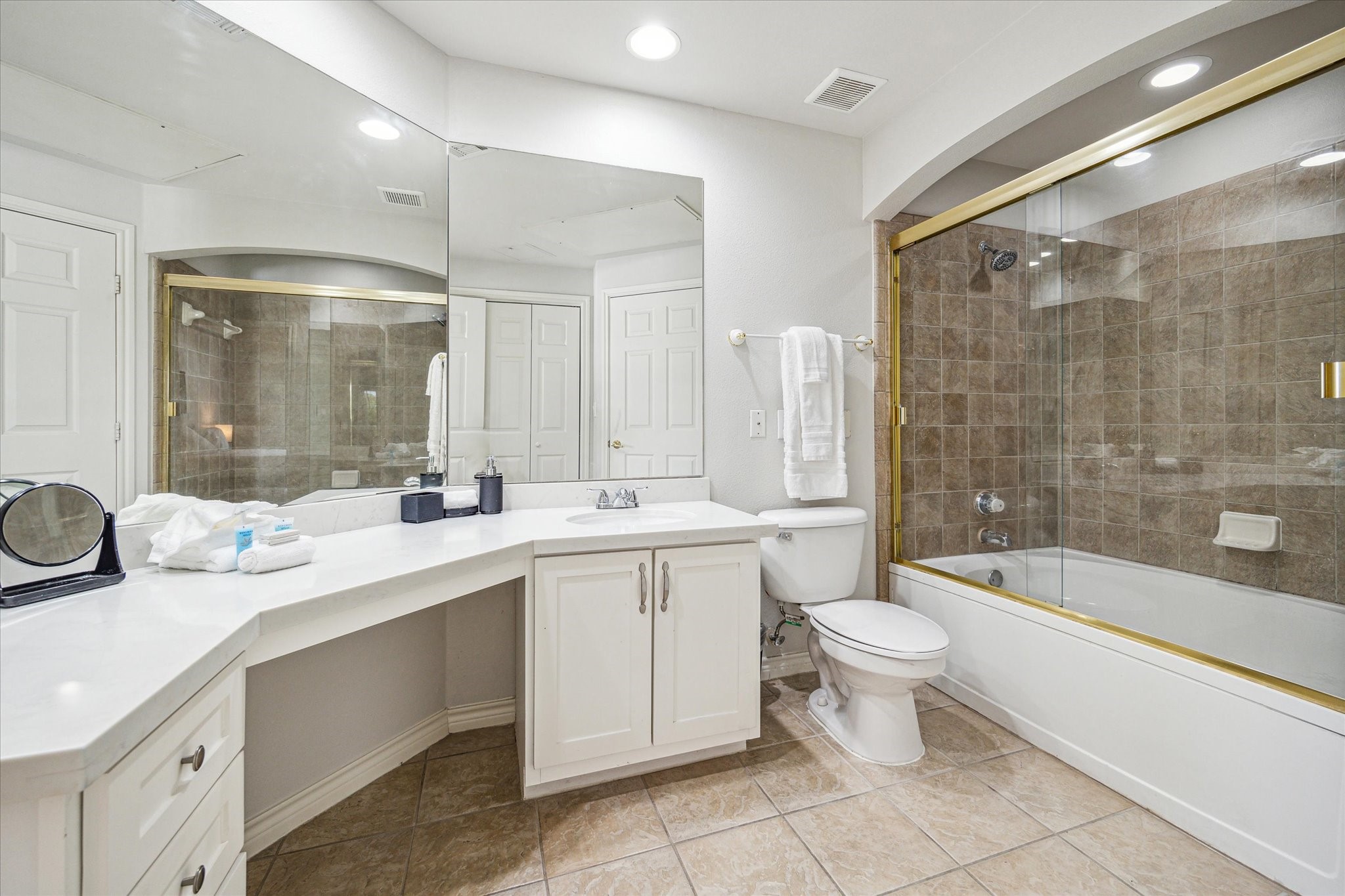 2400 McCue Road, Unit 344 Houston, TX 77056 - Photo 8 of 18