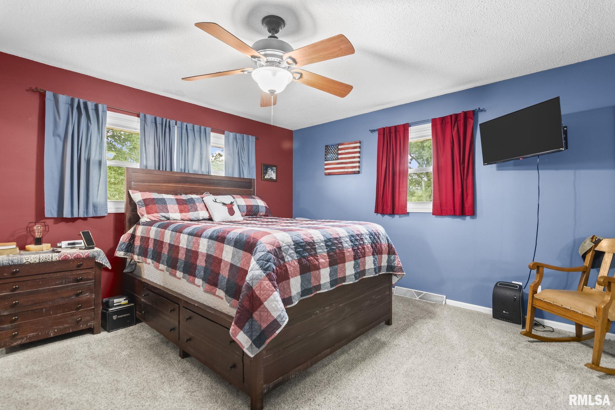 1687 New Salem Church Road New Berlin, IL 62670 - Photo 15 of 32