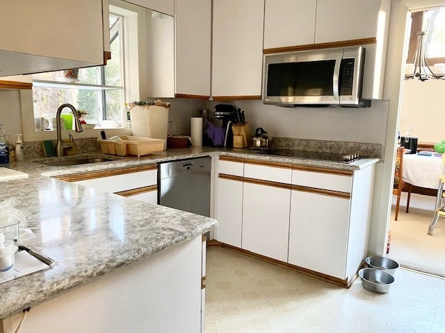 5338 Thayer Drive Raleigh, NC 27612 - Photo 5 of 14 Photo 5