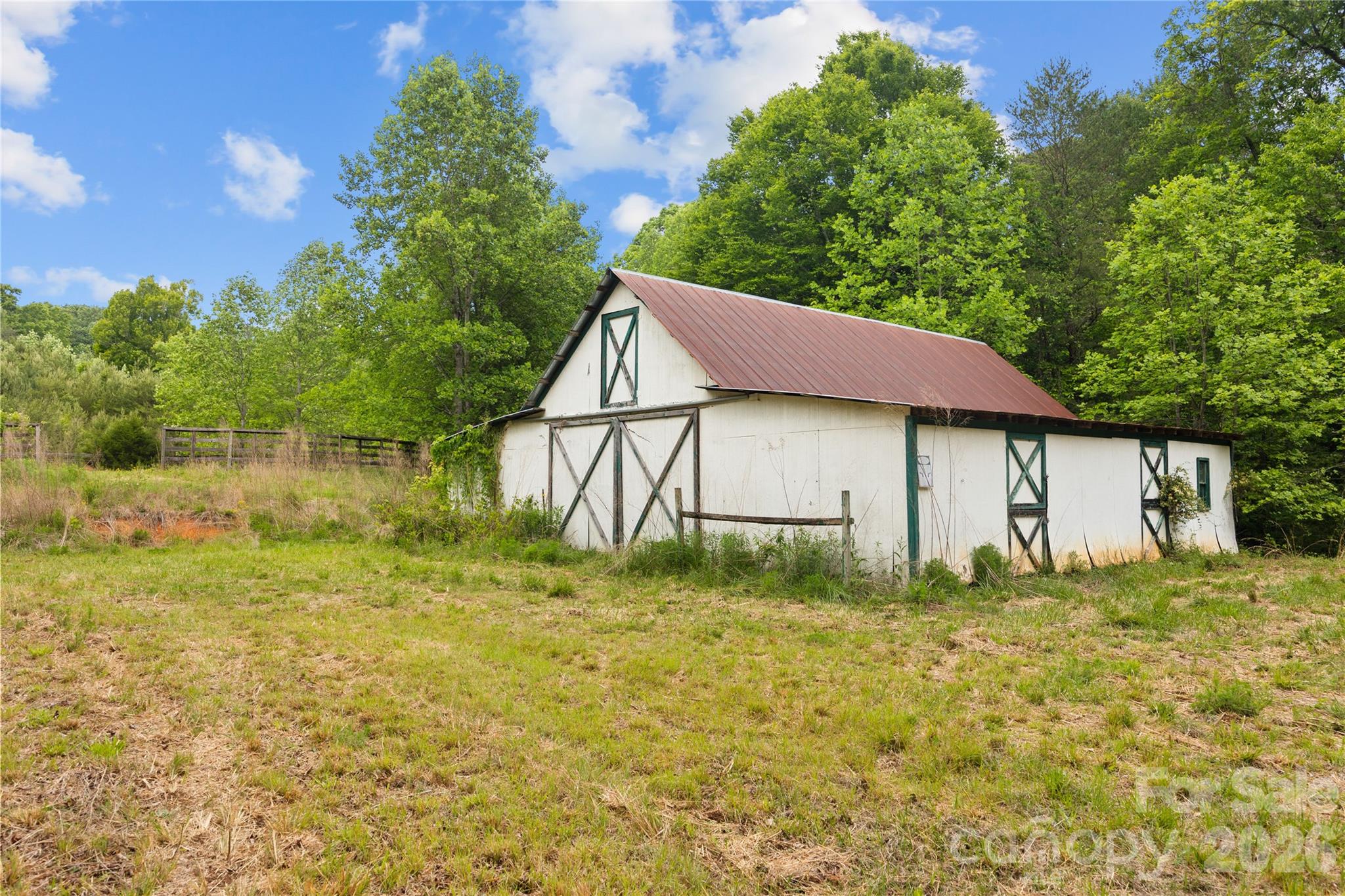 6582 Hoot Owls Hollow Road Hickory, NC 28602 - Photo 3 of 45