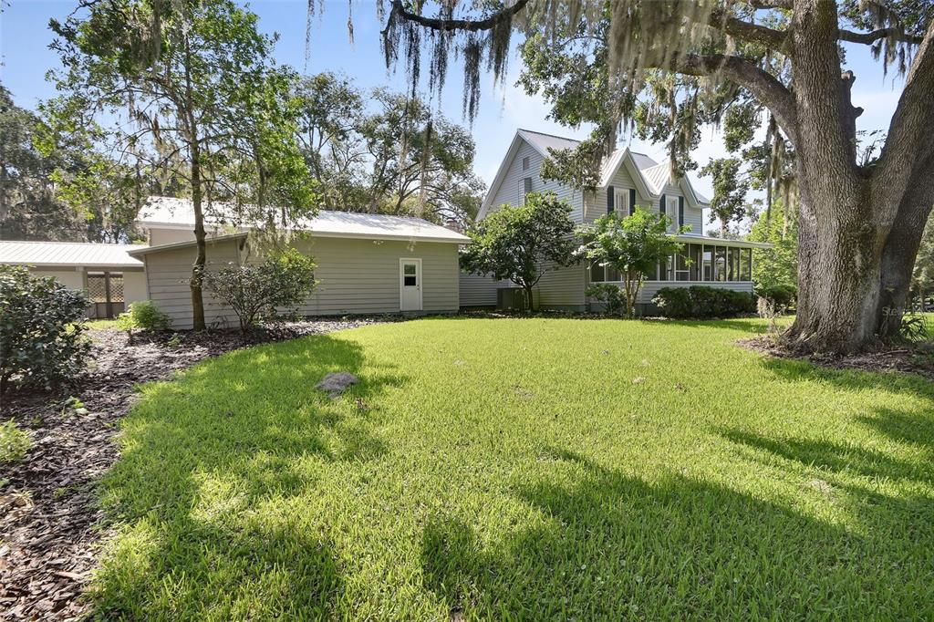 900 East Kicklighter Road Lake Helen, FL 32744 - Photo 40 of 46