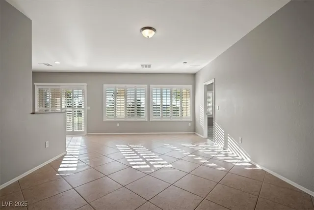 $2,275 | 3321 Kingbird Drive, North Las Vegas, NV 89084