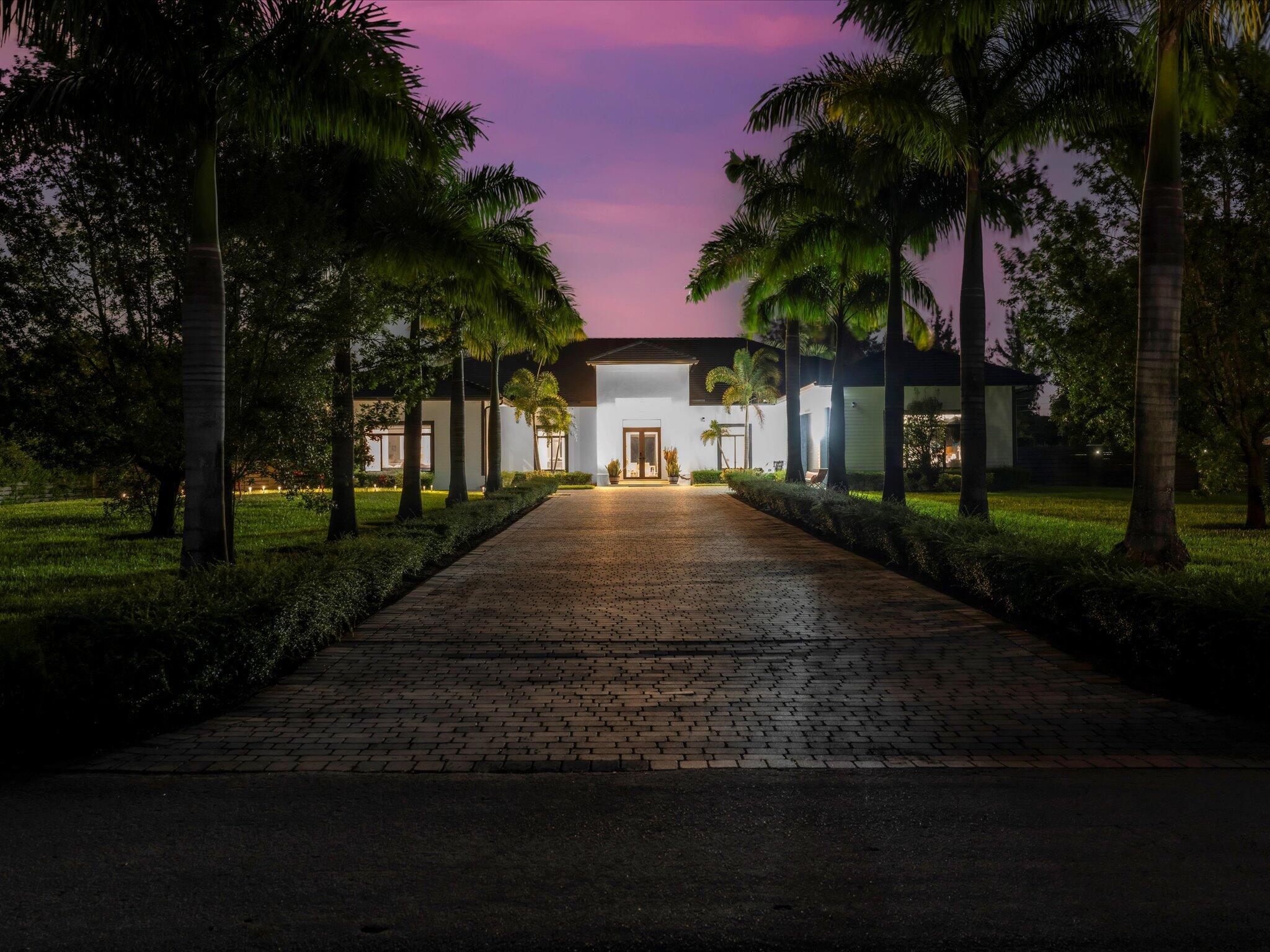 6122 Southwest 173rd Way Southwest Ranches, FL 33331 - Photo 110 of 137 Nighttime Front