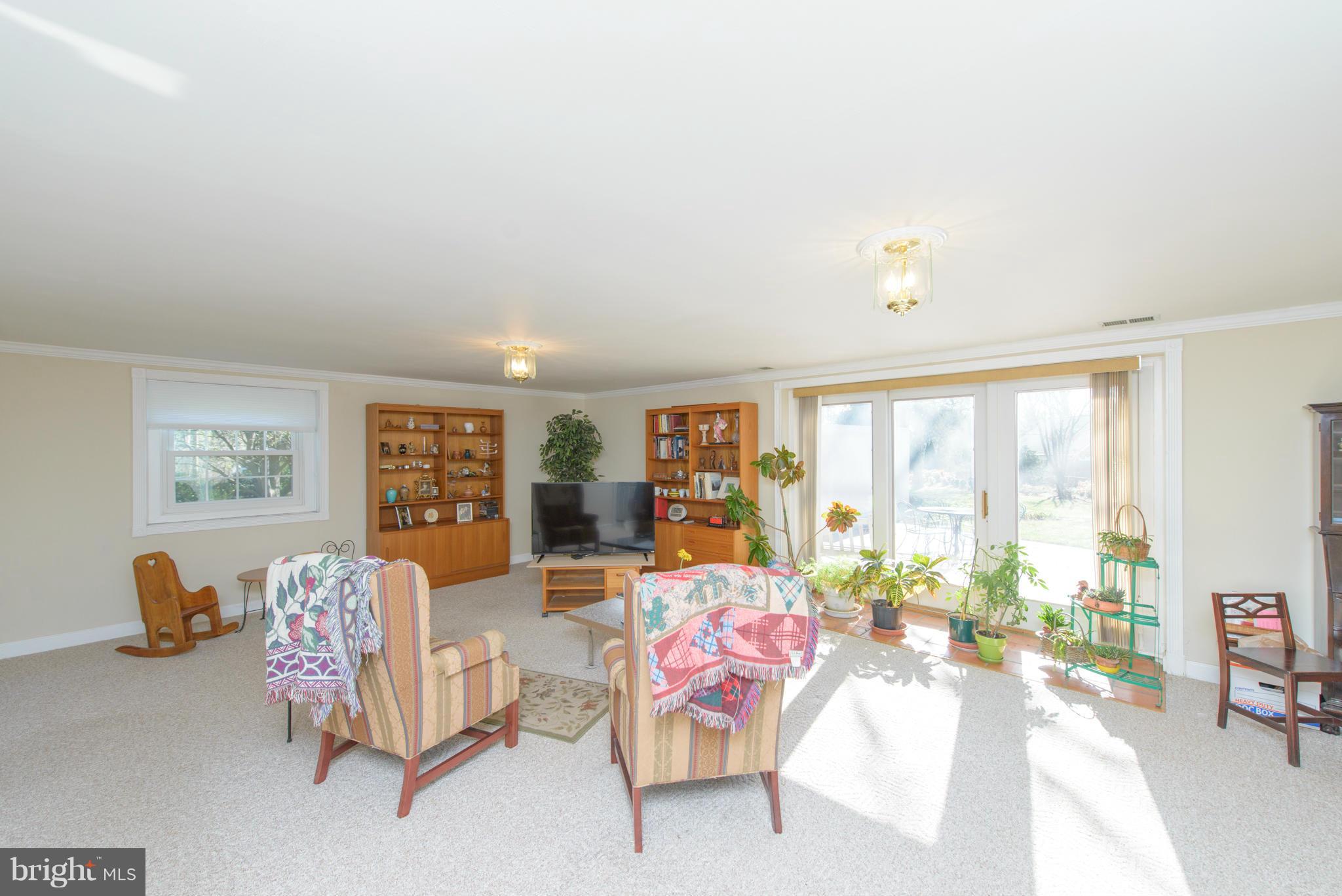 1608 Pot Spring Road Lutherville-Timonium, MD 21093 - Photo 19 of 30 Family Room