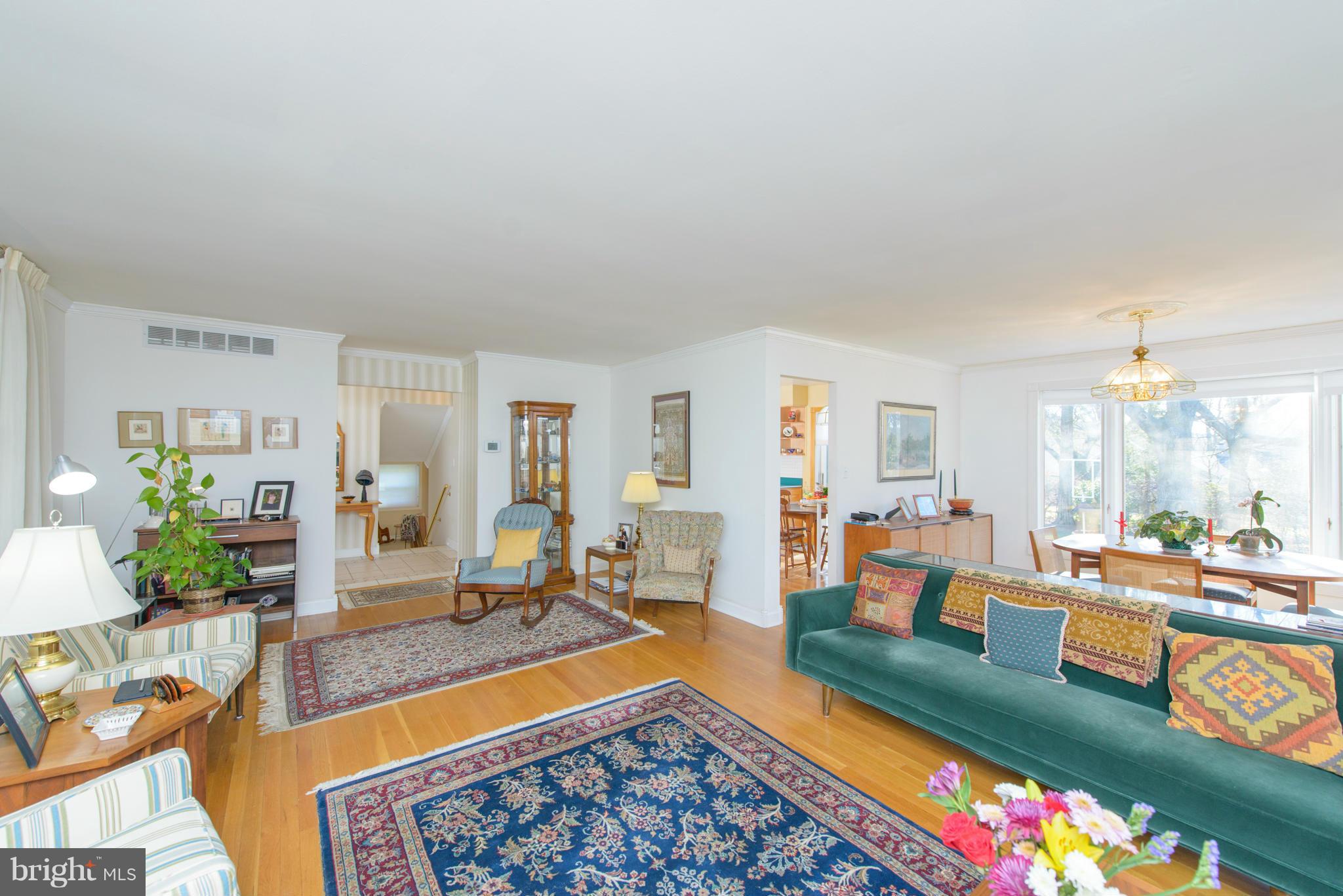 1608 Pot Spring Road Lutherville-Timonium, MD 21093 - Photo 3 of 30 Living Room