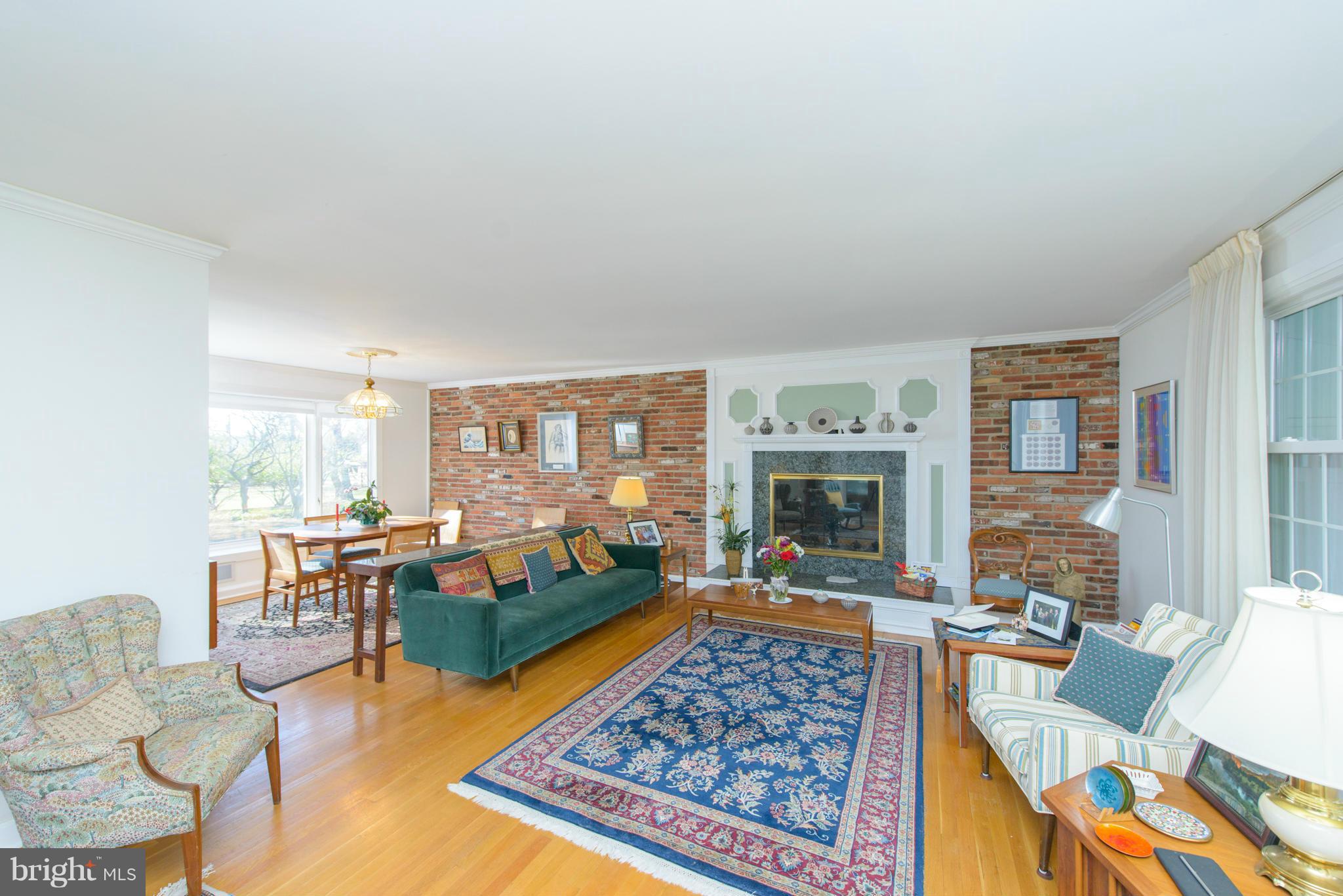 1608 Pot Spring Road Lutherville-Timonium, MD 21093 - Photo 4 of 30 Living Room