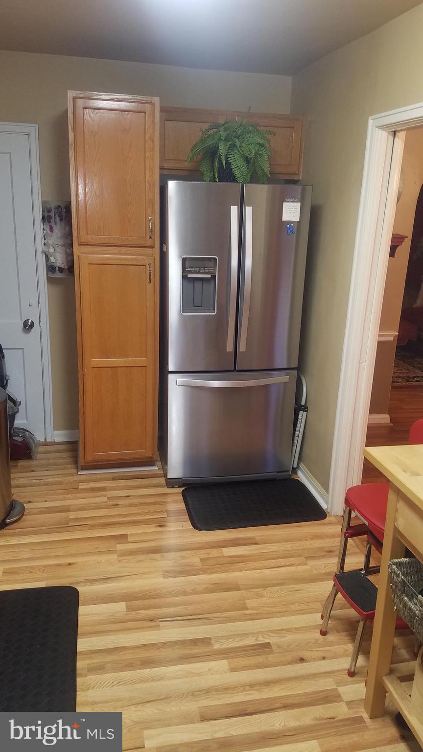 1918 Hillenwood Road Baltimore, MD 21239 - Photo 14 of 41 Full size refrigerator