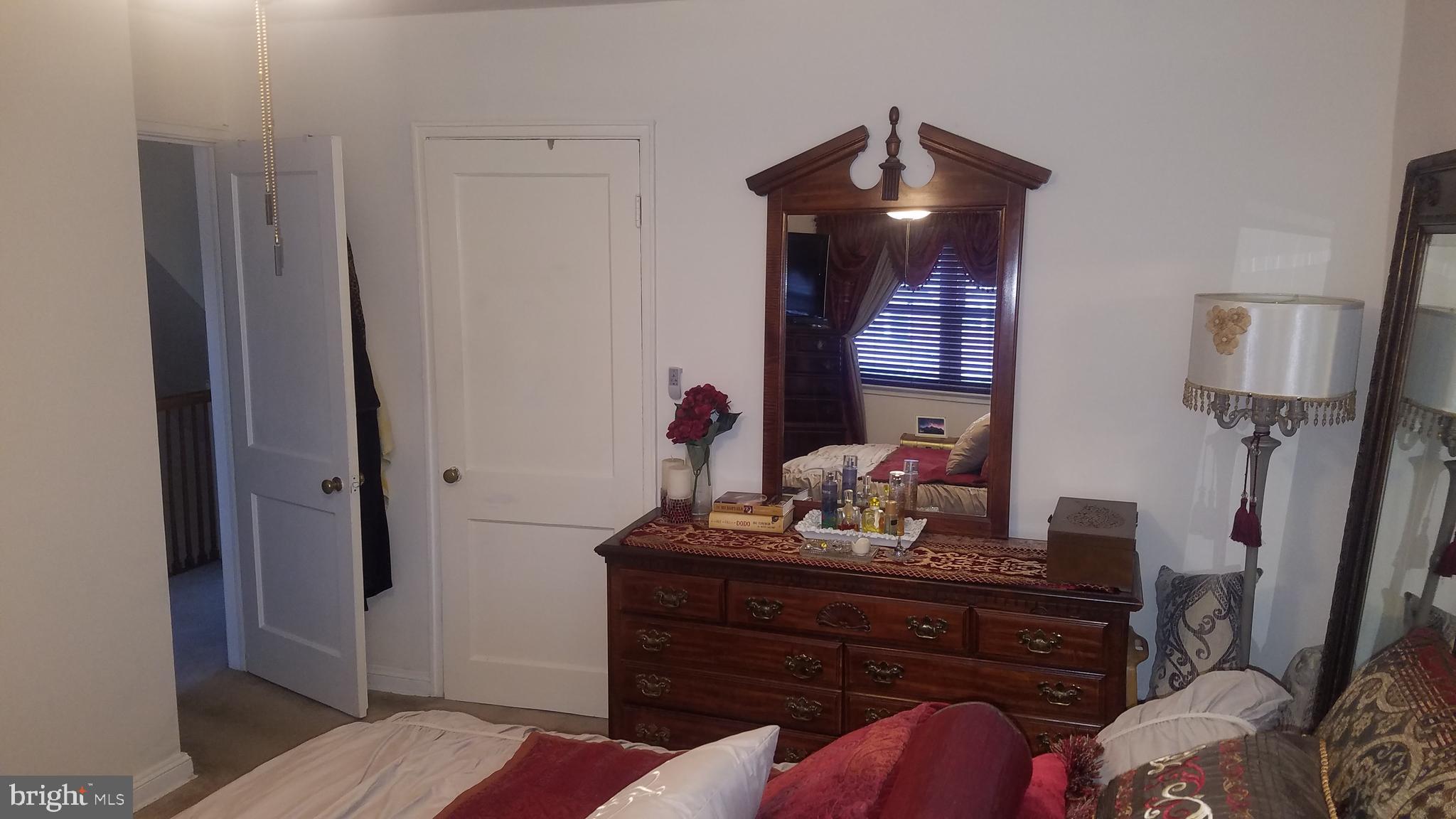 1918 Hillenwood Road Baltimore, MD 21239 - Photo 17 of 41 Master bedroom