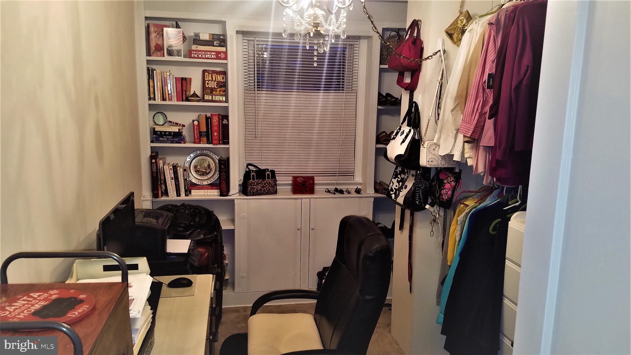 1918 Hillenwood Road Baltimore, MD 21239 - Photo 20 of 41 Bedroom3 - Office - Walk-in closet
