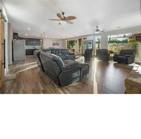 $2,500 | 166 Indian Gap Road, Mabank, TX 75156