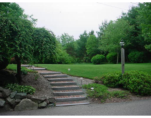 88 Island Road Millis, MA 02054 - Photo 6 of 11 Gallery Image 6