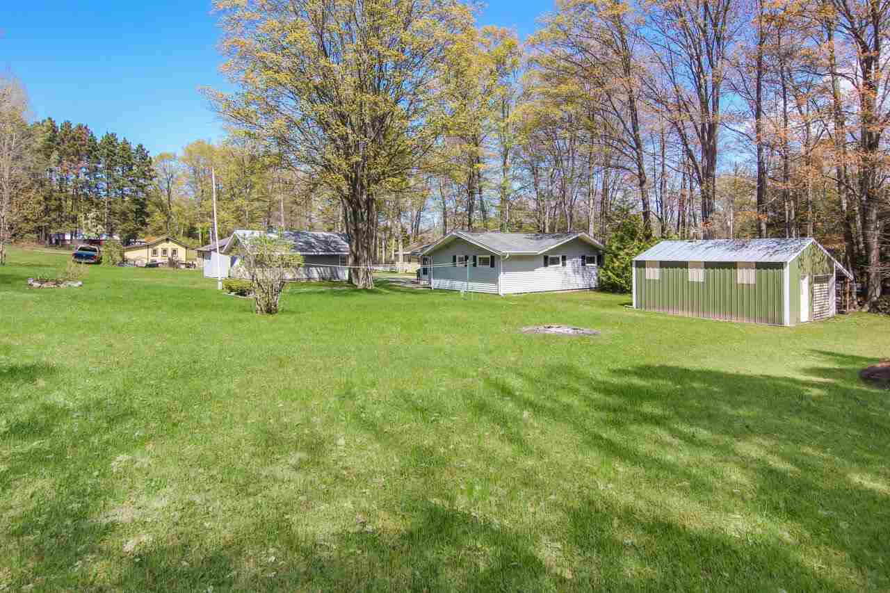 6360 South Maple City Road Maple City, MI 49664 - Photo 18 of 34 1887426-17.JPG