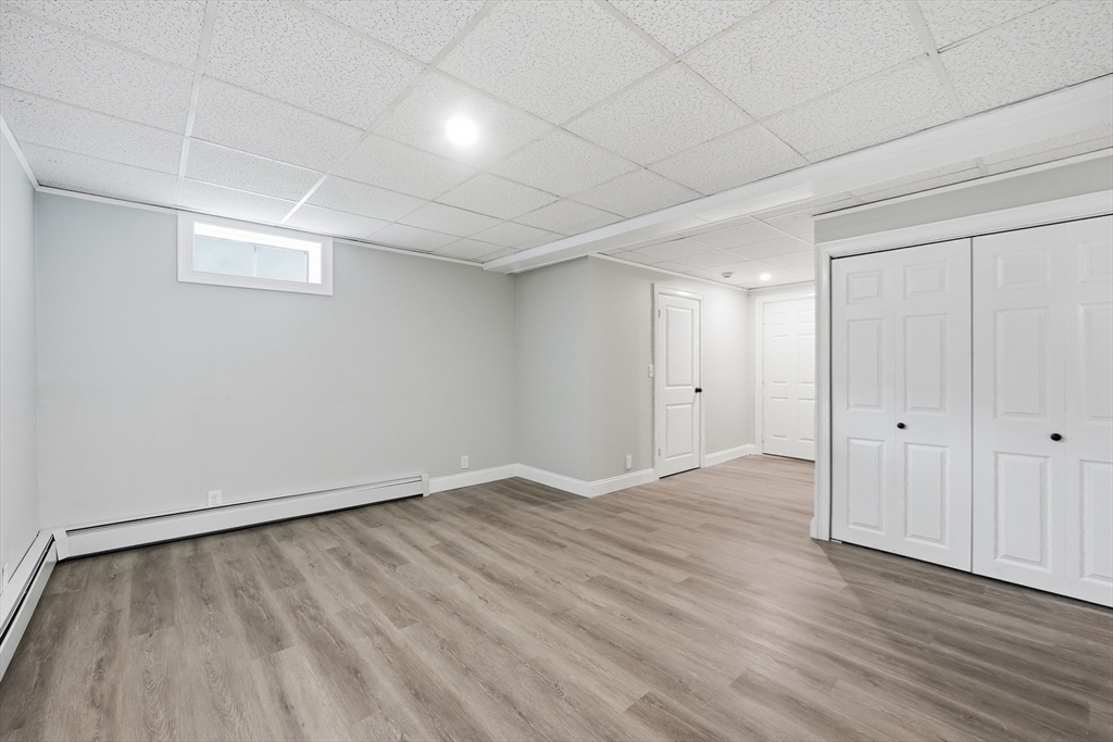 173 Orient Street Worcester, MA 01604 - Photo 26 of 42