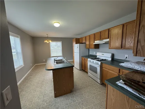 $1,400 | 17575 County Route 63, Adams Center, NY 13606