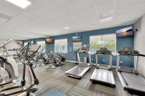 $395,000 | 10585 Royal Caribbean Circle, Boynton Beach, FL 33437
