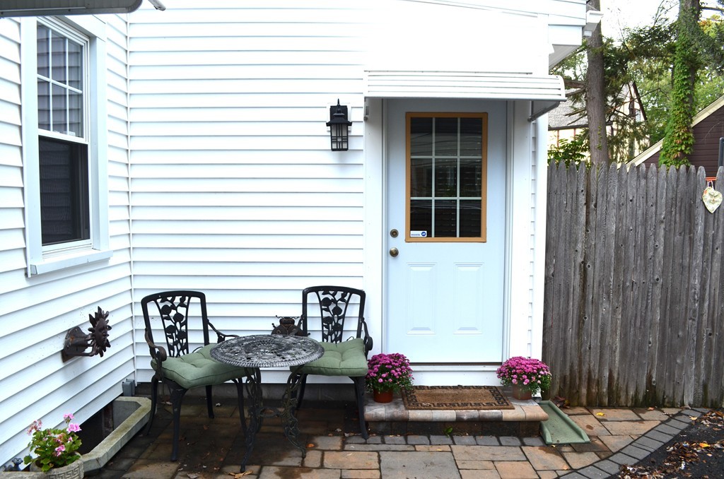 425 Trafton Road Springfield, MA 01108 - Photo 5 of 28 a front view of a house with outdoor seating