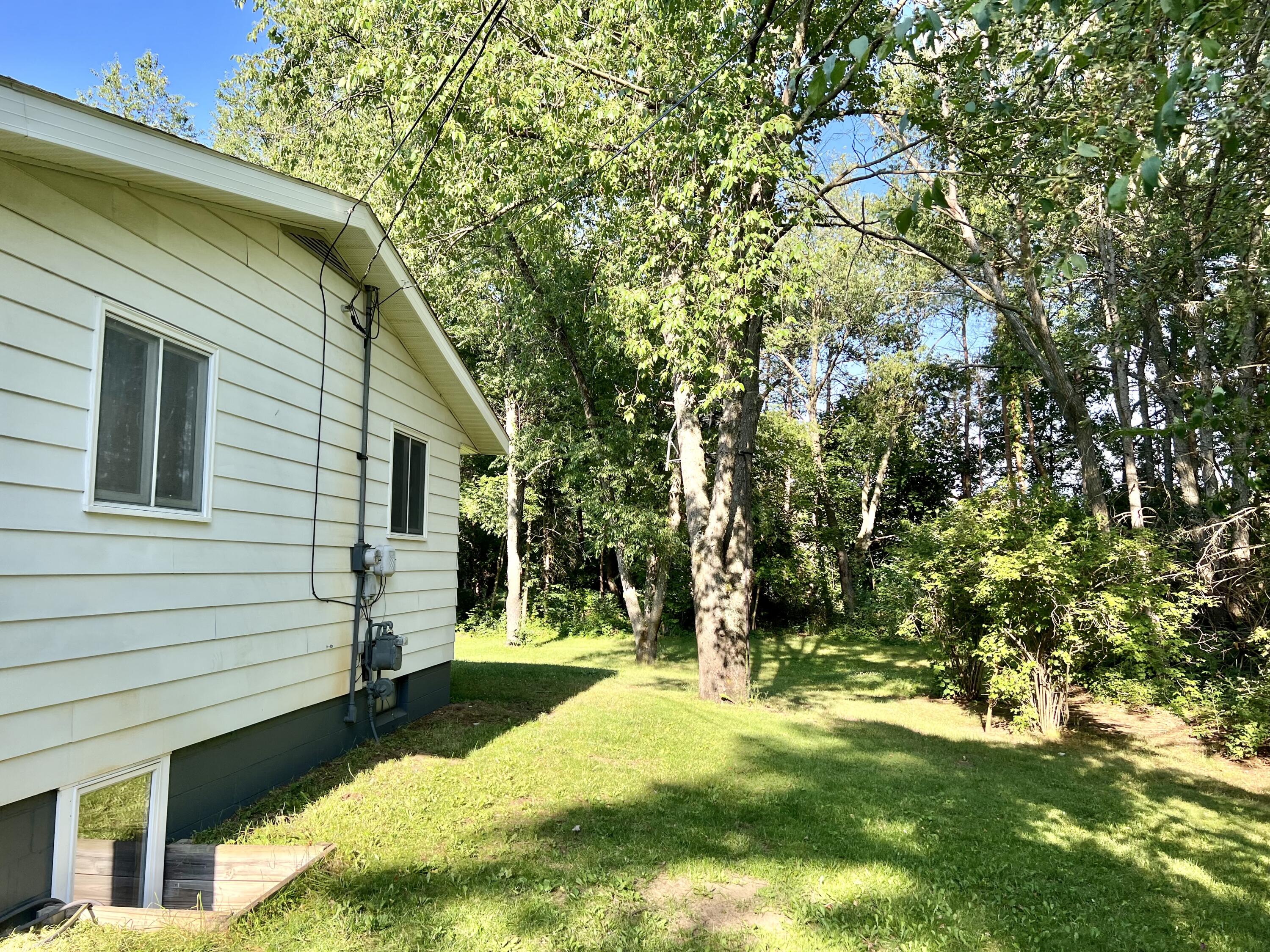 3906 South Dangl Road Muskegon, MI 49444 - Photo 9 of 38 outside egress